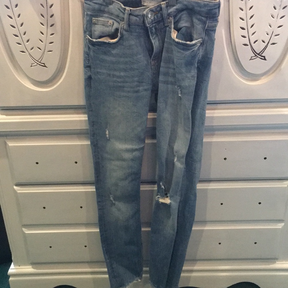 Zara distressed denim jeans